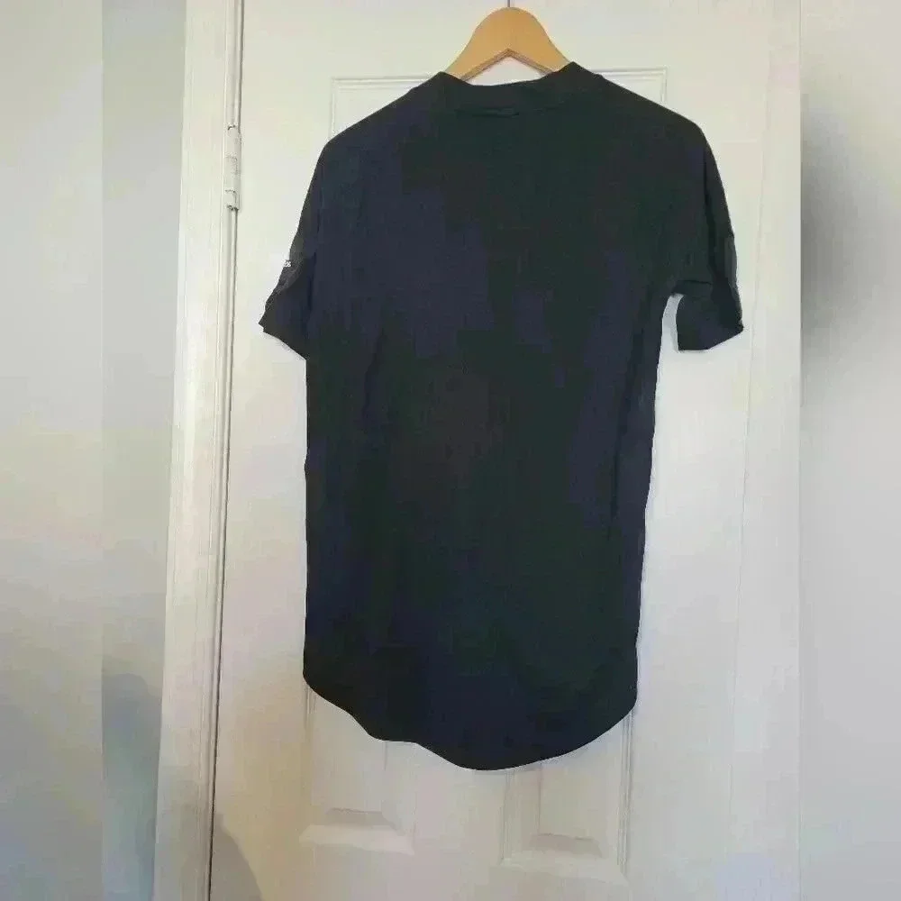 NWT Men's Small Adidas Icon Tee
